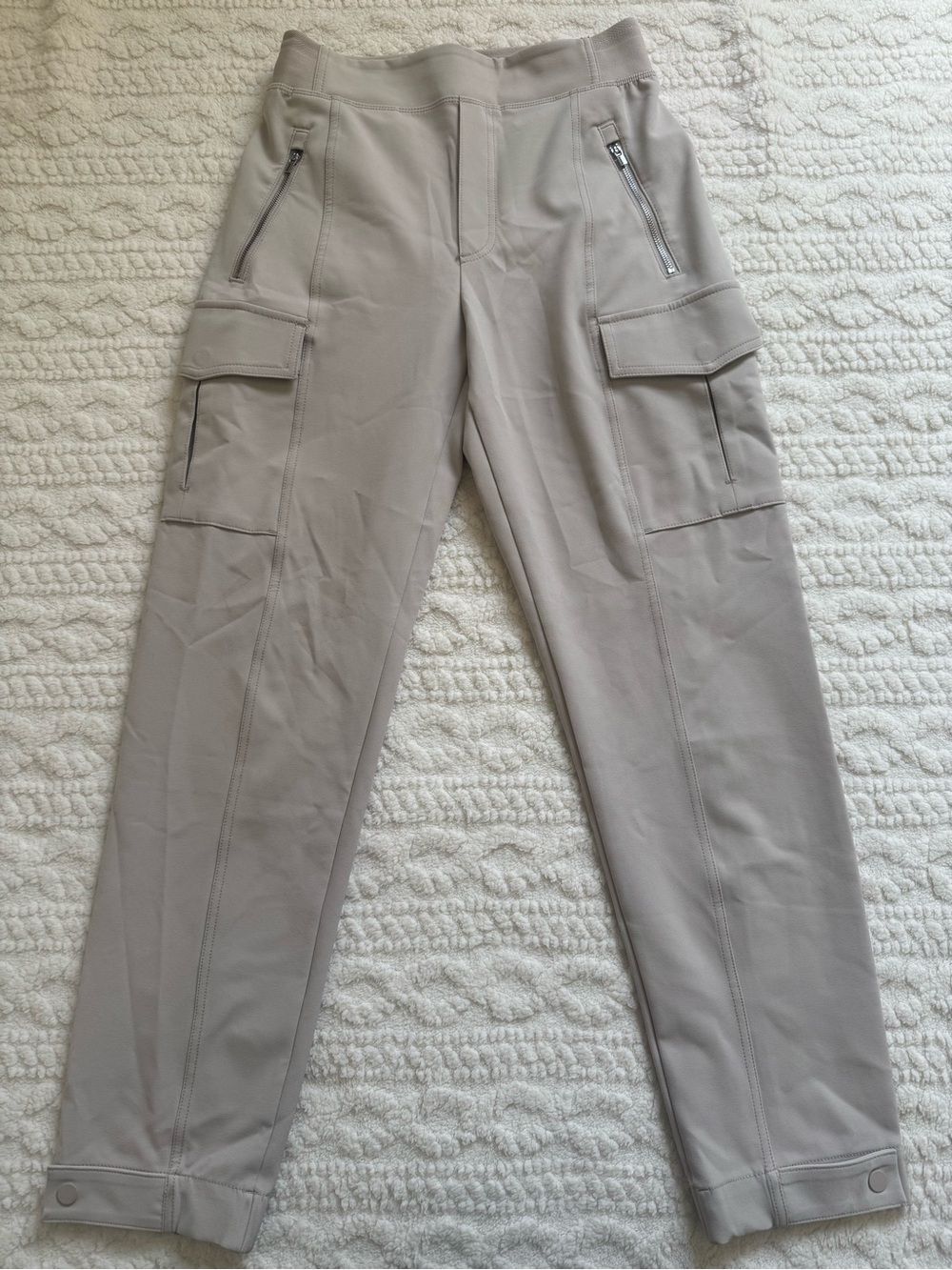 Athleta Endless High Rise Cargo Pant size 2